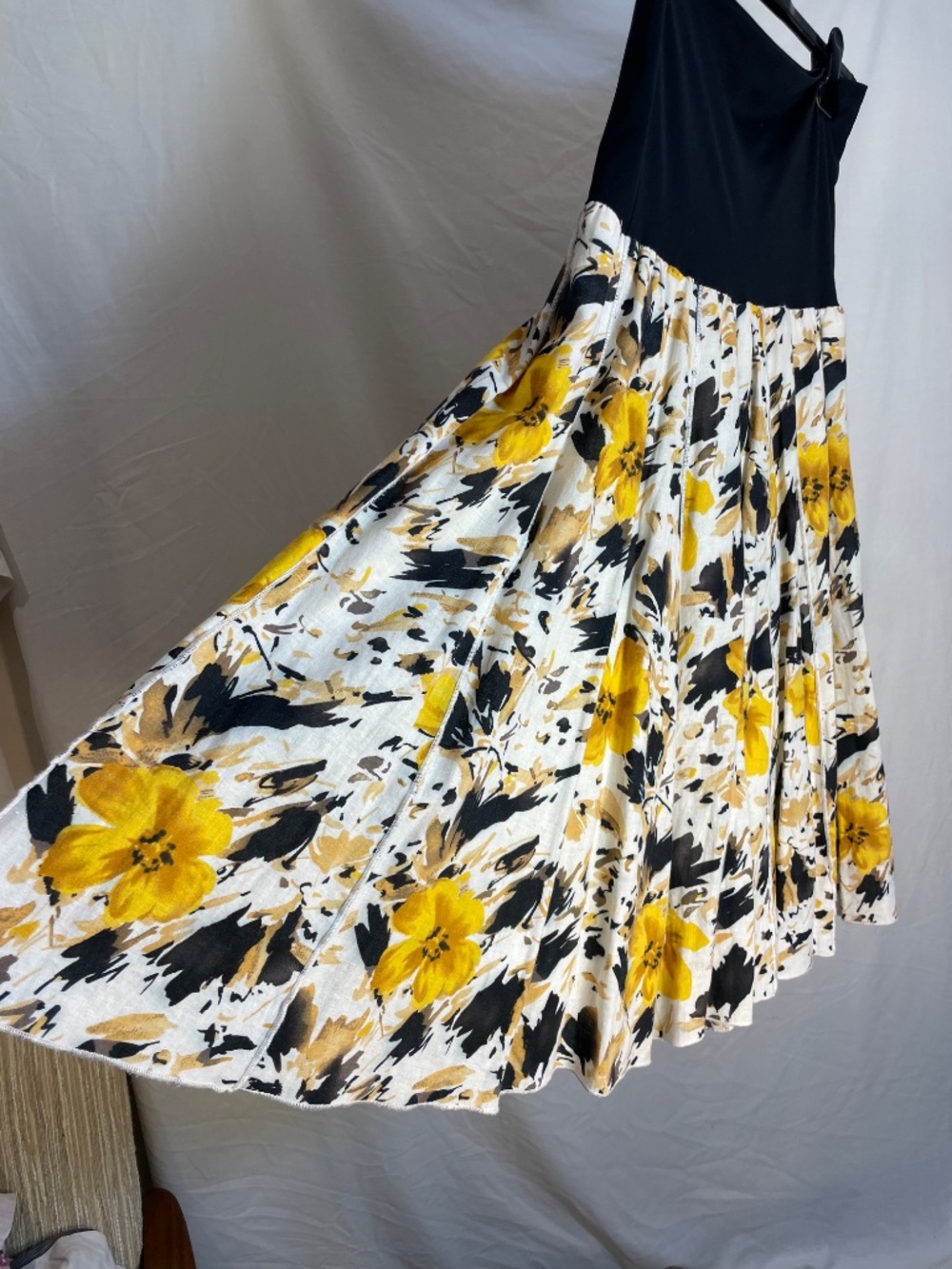 Carole Little Vintage Floral Midi Skirt Yellow Black Linen Rayon Stretch Waist S